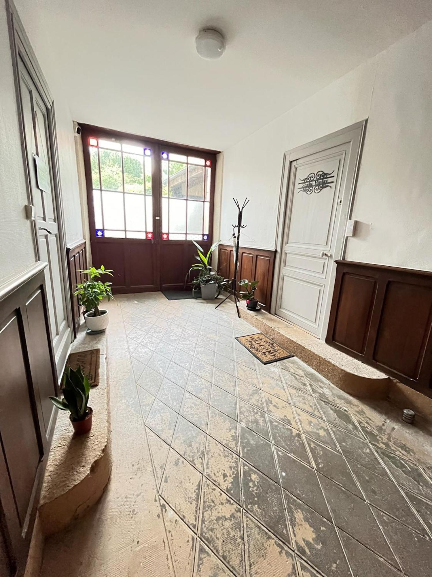 Le Studio Haslay Seraucourt En Plein Coeur De Ville De Bourges - Charme De L Ancien Et Confort Contemporain Exteriör bild